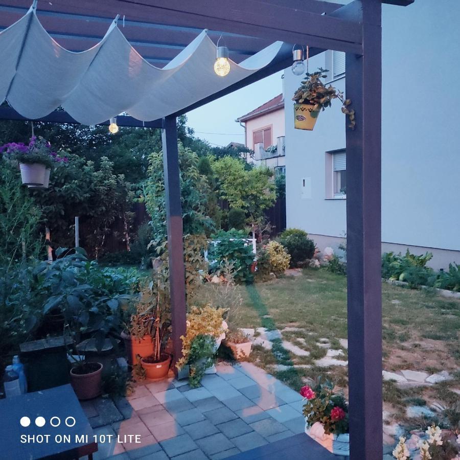 Studio Apartman Valentina Velika Mlaka Eksteriør bilde